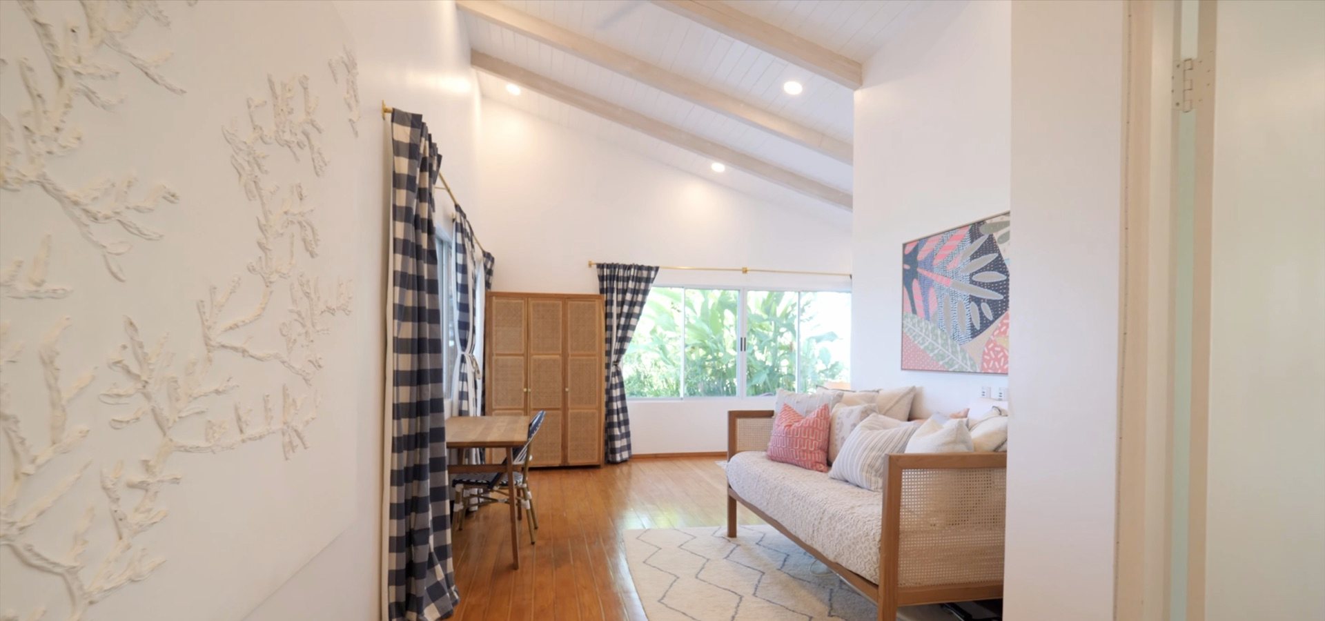 Daybed against a textured plaster wall
